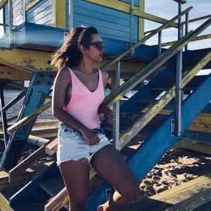 Meet your Posher, Wendy